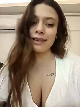 DevinAras online show from April 2026 10:00:02 PM