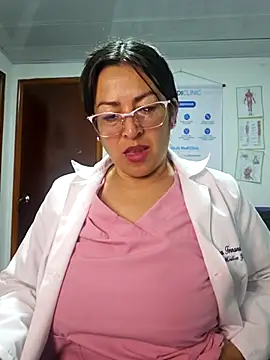 Snapshot of JustSamantha_ chatting on February 2026 02:19:01 AM JustSamantha online show from February 2026 02:19:01 AM