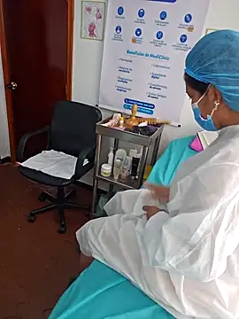 JustSamantha  online show from April 2026 01:41:01 PM