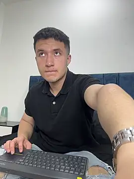 Ethan-Connor online show from November 2025 08:44:01 PM