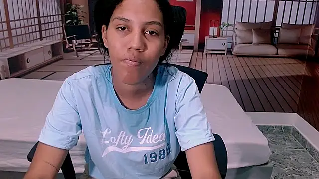 xamaravelour online show from November 2025 07:24:02 PM