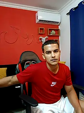 Niko Hala online show from November 2025 07:24:02 PM