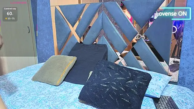 alicee foox online show from March 2026 06:53:01 PM