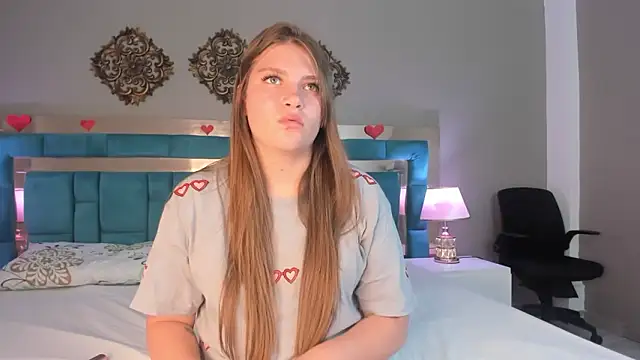 LiiaVelvet online show from March 2026 03:45:02 AM