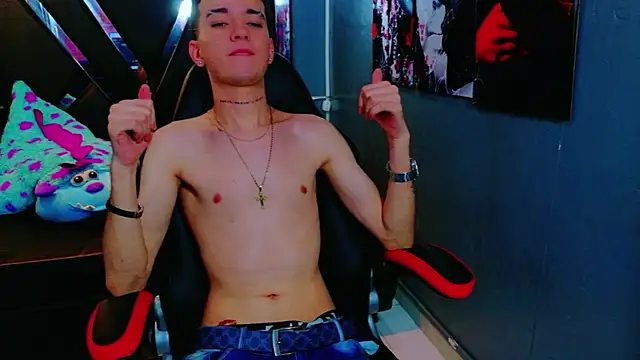 ErosWildBoy online show from December 2025 09:12:02 PM