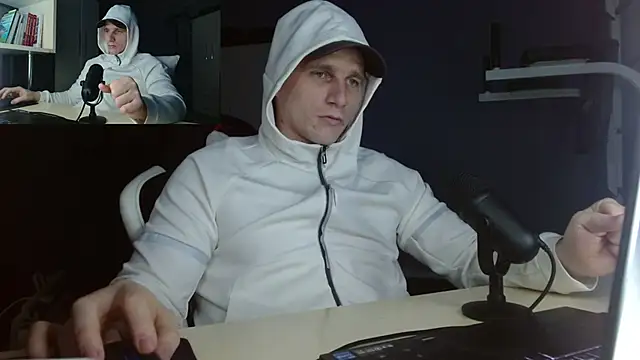 Poliglotjoe1 online show from December 2025 06:41:02 AM