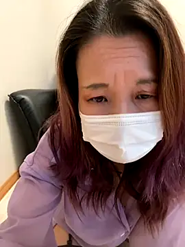 nana na425 online show from December 2025 01:25:01 AM