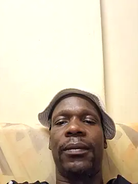 Snapshot of Mrng9 chatting on December 2025 04:02:01 PM Mrng9 online show from December 2025 04:02:01 PM