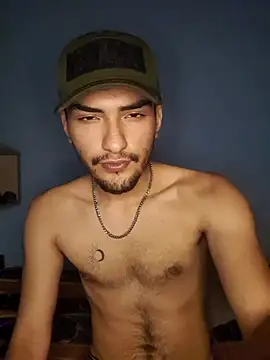 Auron merrow online show from November 2025 01:29:01 AM