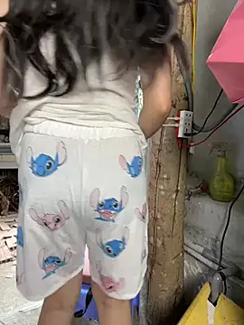 XndSeraphina online show from February 2026 04:38:01 AM