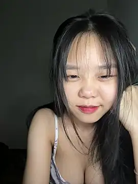 Kiee-lee online show from February 2026 06:33:02 PM