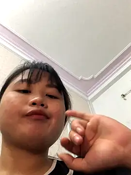 dovia-ba online show from December 2025 01:04:02 AM