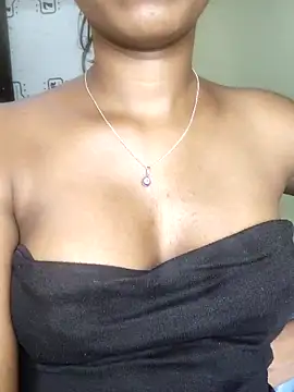 Snapshot of Simran_0011 chatting on April 2026 11:38:02 PM Simran 0011 online show from April 2026 11:38:02 PM