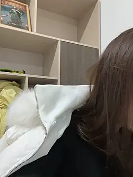 GYYoo online show from December 2025 07:06:02 AM