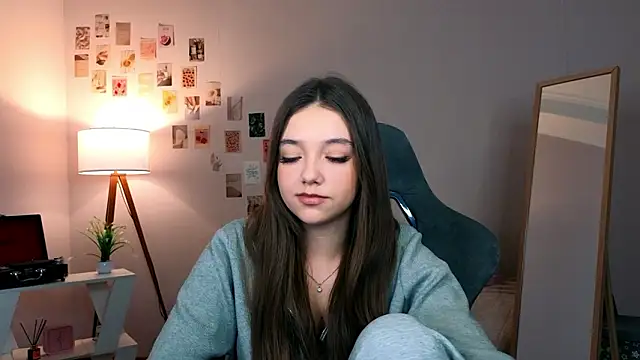 Vexorine online show from February 2026 08:05:01 PM