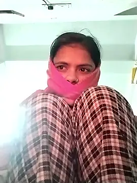 Snapshot of Rani-lazo chatting on January 2026 05:32:02 AM Rani-lazo online show from January 2026 05:32:02 AM