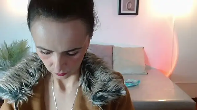 Juliana  lx online show from March 2026 02:44:02 PM