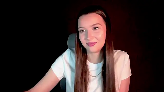 Annie SmiIe online show from November 2025 12:38:01 PM