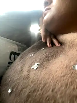 ClassyQueen online show from November 2025 02:04:02 AM