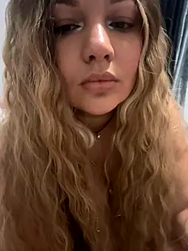 lasirenitabella online show from November 2025 02:21:01 AM