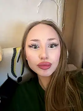 GraceSecrettt online show from January 2026 06:22:02 PM