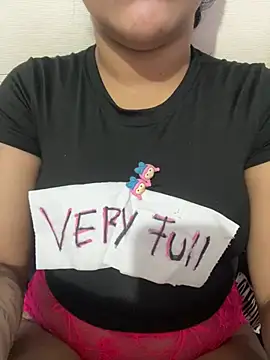 Snapshot of Brunette_Dirty_0limits chatting on February 2026 09:35:01 PM Brunette Dirty 0limits online show from February 2026 09:35:01 PM