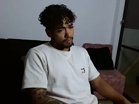 Samuel1017 online show from November 2025 03:49:02 AM