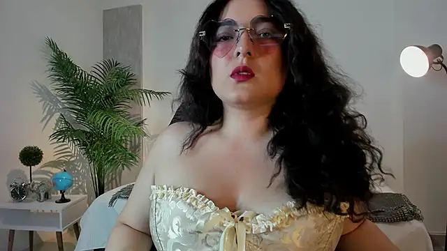 Roxxie saenz   online show from November 2025 11:44:01 AM