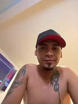 1Panini21 online show from December 2025 06:03:02 PM