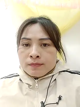 Swan-swan123 online show from November 2025 12:05:02 PM