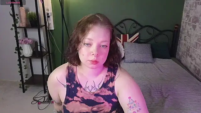 Vlada vv online show from July 2026 04:18:01 AM
