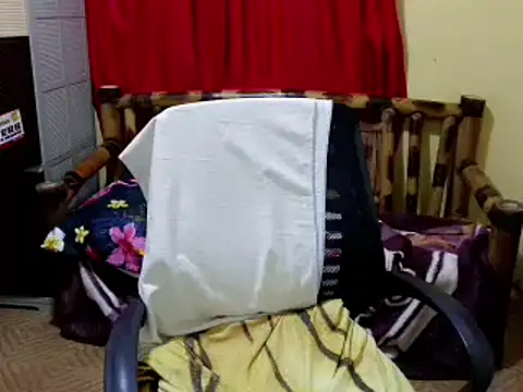 lovelyxmorena online show from February 2026 07:54:01 PM