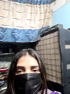 Suman yadav001 online show from November 2025 01:21:02 PM