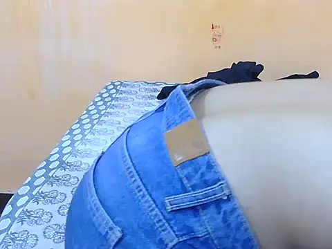 Honey Baby1 online show from March 2026 05:52:01 AM