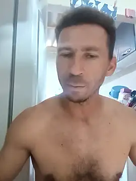 RobertoLuiz84 online show from January 2026 04:43:02 PM