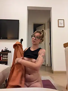 KnotBabe online show from March 2026 05:08:02 AM