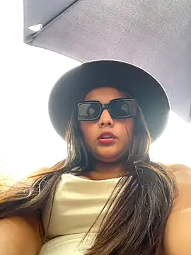 noa harper online show from November 2025 01:33:02 PM