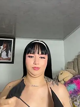 emily acorn online show from April 2026 10:08:02 PM