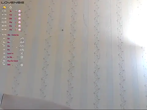 LustfulSarah online show from October 2025 05:13:02 PM