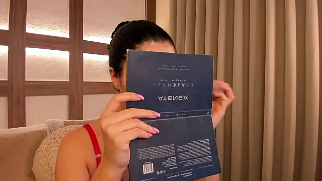 SarhaVega online show from February 2026 12:23:01 PM