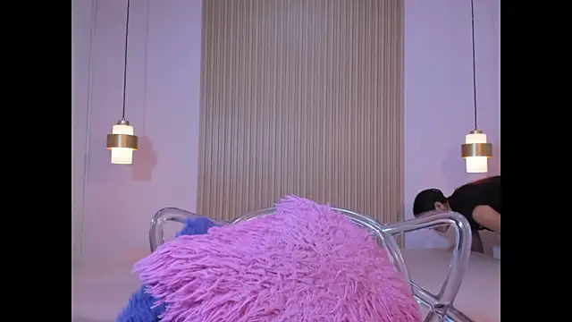 Snapshot of Izelevans chatting on February 2026 11:39:02 AM Izelevans online show from February 2026 11:39:02 AM