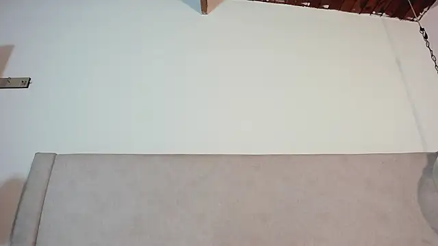 Izelevans online show from March 2026 12:31:01 PM