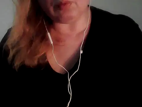 Empiria81 online show from November 2025 05:58:02 PM