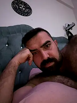 Ali2413 online show from December 2025 08:48:01 PM