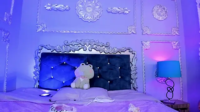 DhaliaRosse online show from February 2026 04:46:01 AM