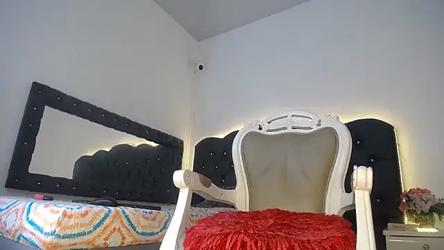 Emily Jedet online show from March 2026 08:45:02 PM