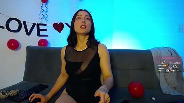 sansa stark love online show from February 2026 10:52:02 PM