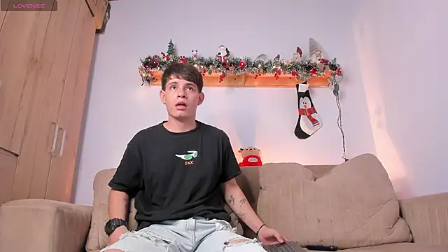 steveen universe28 online show from November 2025 12:24:02 AM