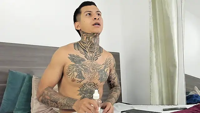 Andrew sanders68 online show from December 2025 03:22:02 AM