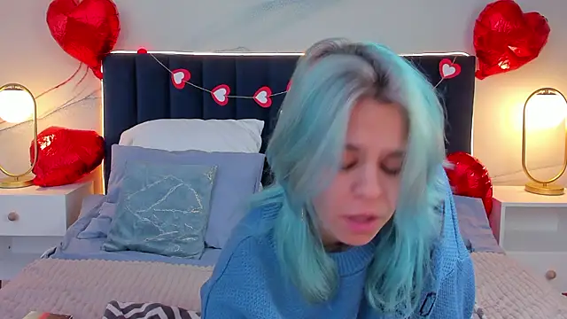 LiraBelle online show from February 2026 03:23:01 AM